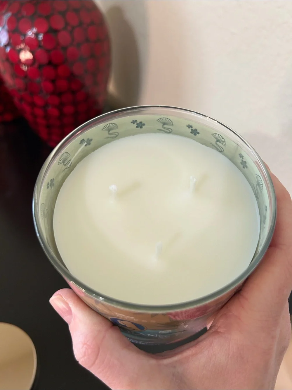 Bath & Body Works x Princess Mulan 3 Wick Candle - Picture 10 of 17